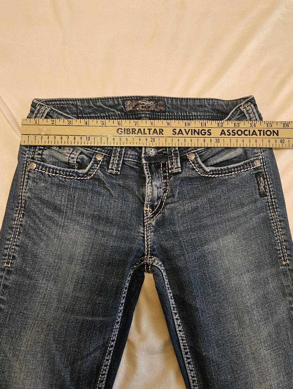 Silver Jeans Co. Women's Straight Leg Dark Blue Denim